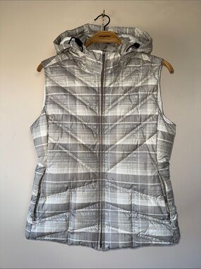 Patagonia Women’s Down With It Vest - Large
